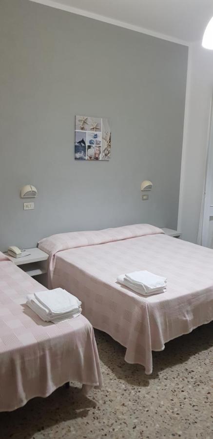 Hotel Villa Alberta B&B เชเซนาติโก ภายนอก รูปภาพ
