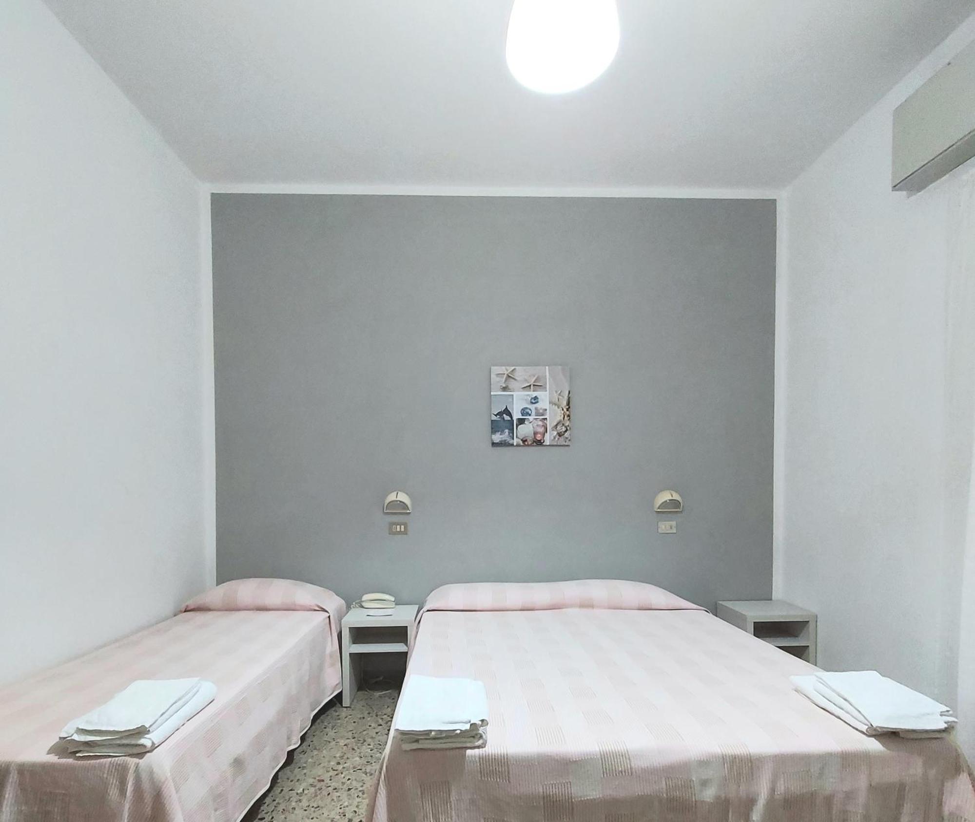 Hotel Villa Alberta B&B เชเซนาติโก ห้อง รูปภาพ