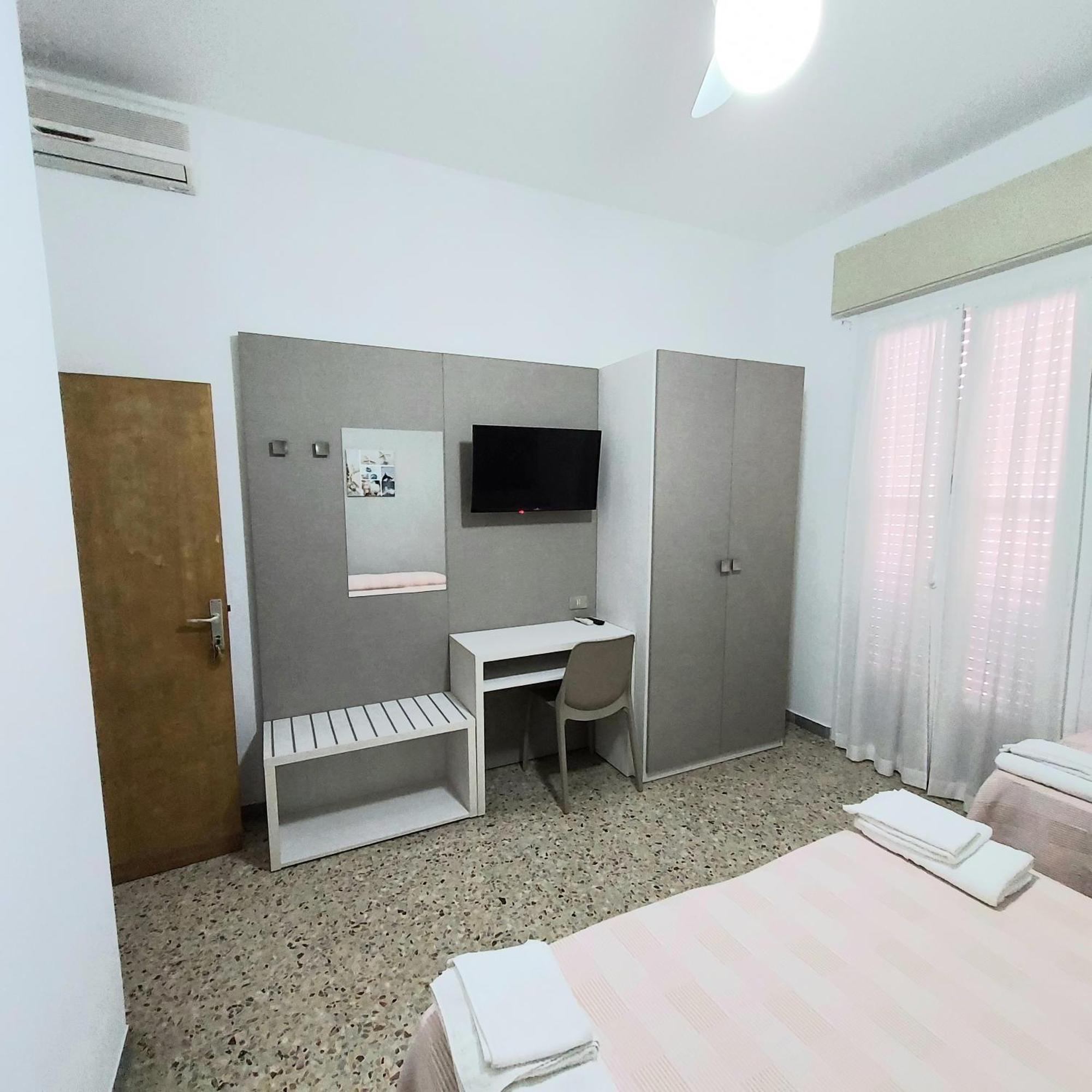Hotel Villa Alberta B&B เชเซนาติโก ห้อง รูปภาพ